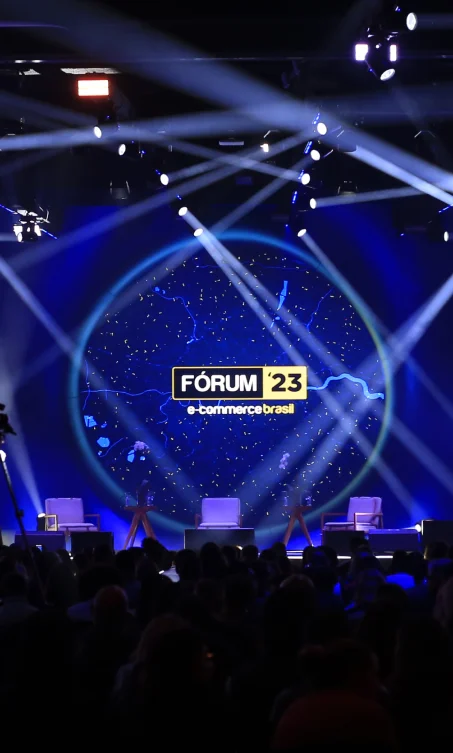 R2PM Serviços - Iluminação Profissional para Eventos grandes